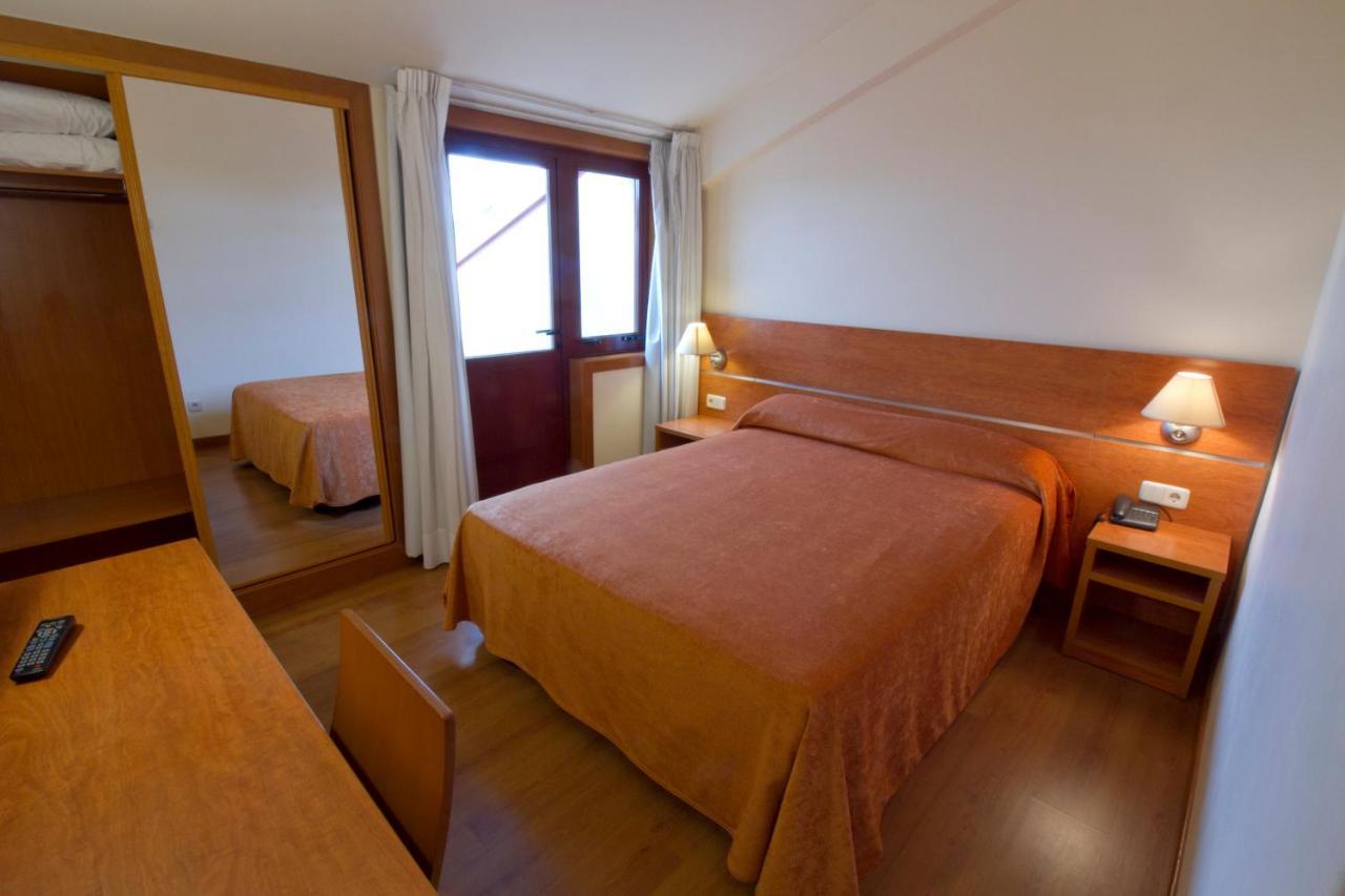 Hotel Torques Bergondo Extérieur photo