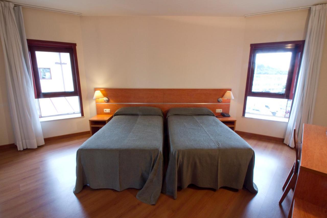 Hotel Torques Bergondo Extérieur photo